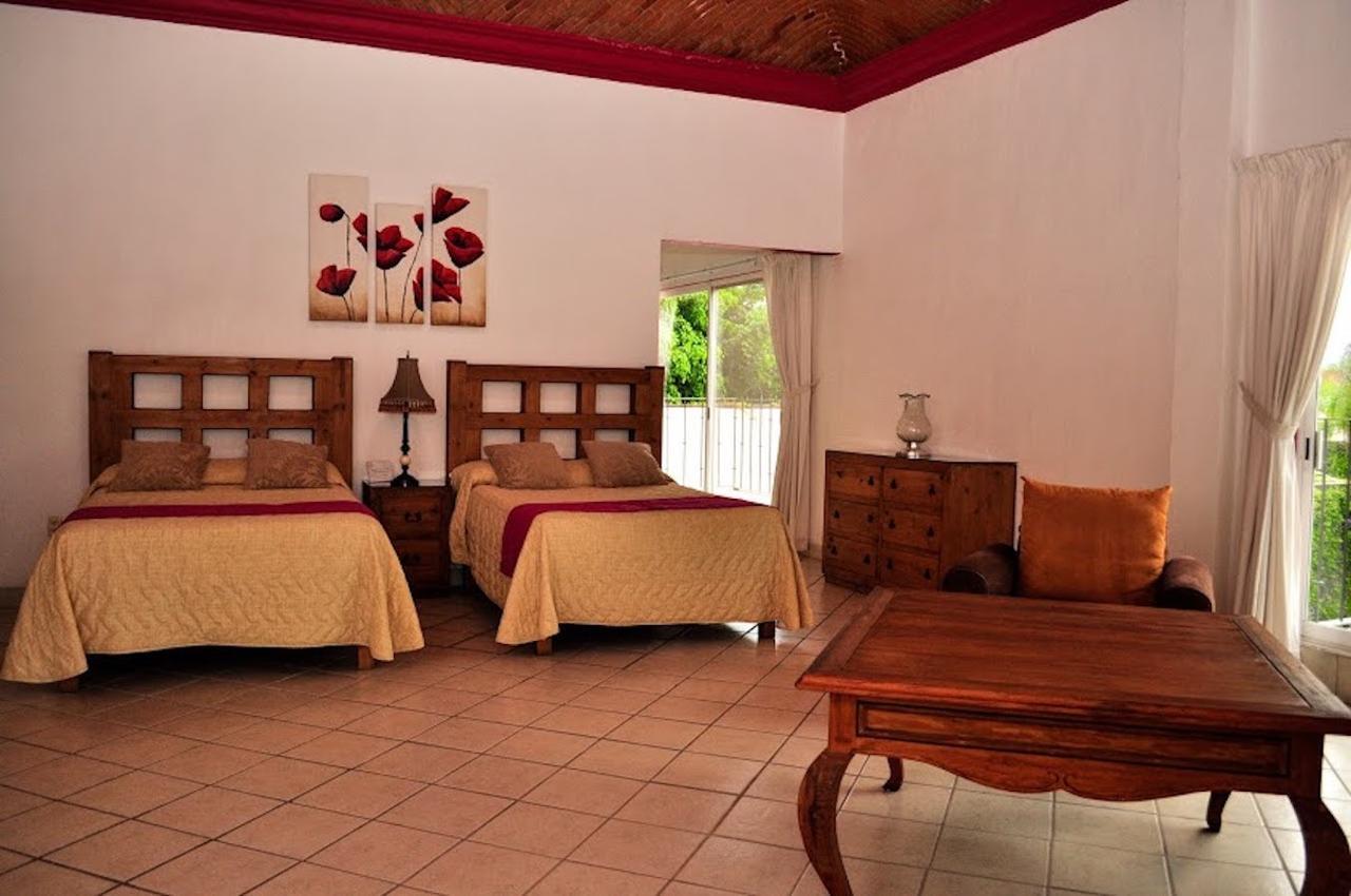 Casa Leonarda Hotel เยาเตเปค ภายนอก รูปภาพ